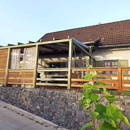 Apartament Nemcsuri Vendeghaz Somlo Somlovasarhely Zewnętrze zdjęcie